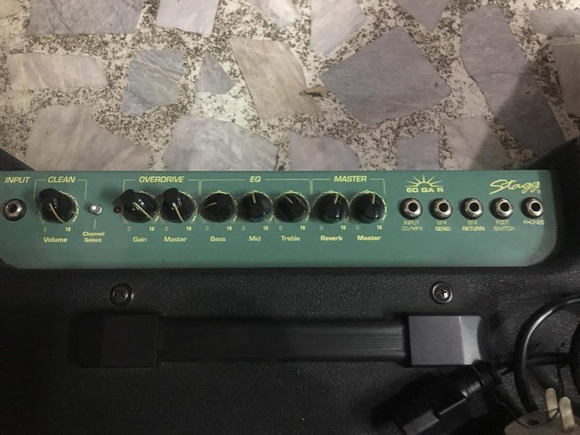 Stagg 60GA Gitarrcombo 60 watt med fjäderreverb