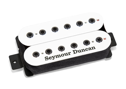 Holcomb Scarlet Neck Wht