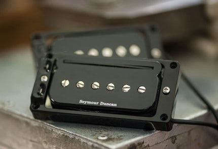 SET P-Rails w/ LP Triple shot set Black